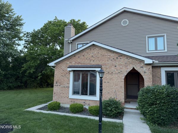 11085 Riverbend Court, Perrysburg, OH 43551