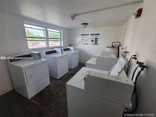 15225 NE 6th Ave , Unit B303, Miami, FL 33162 Photo