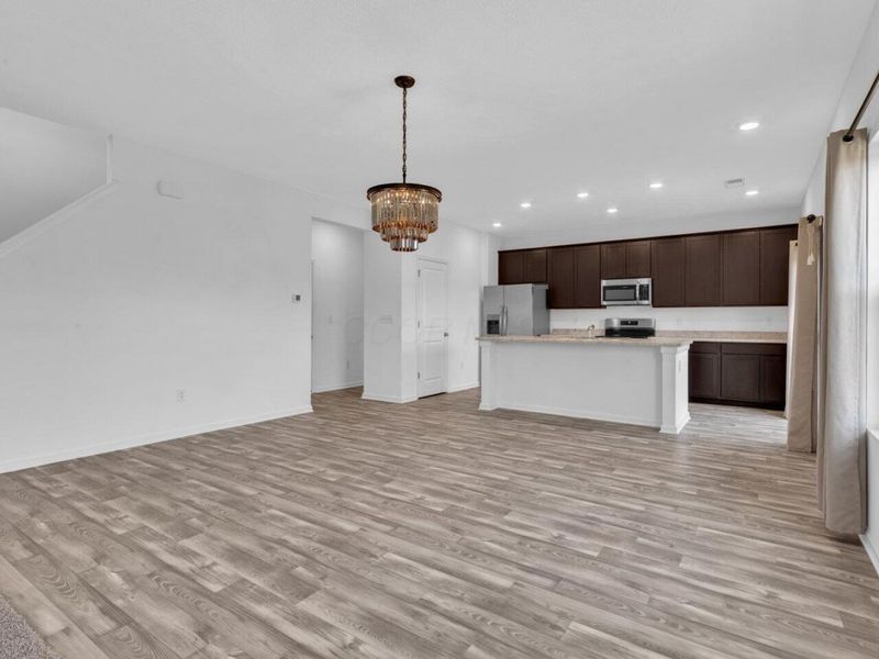 325 Juhl Court, Circleville, OH 43113 Photo 9