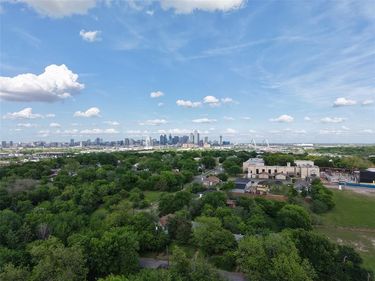 1617 Flanders Street, Dallas, TX 75208