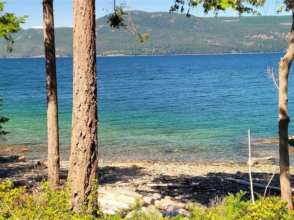 15 SPRING BAY Rd, Lasqueti Island, BC V0R 2J0