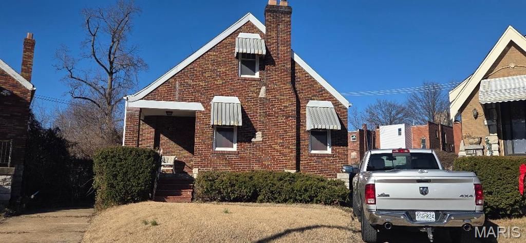 4739 Bessie Court, Saint Louis, MO 63115 Main Photo