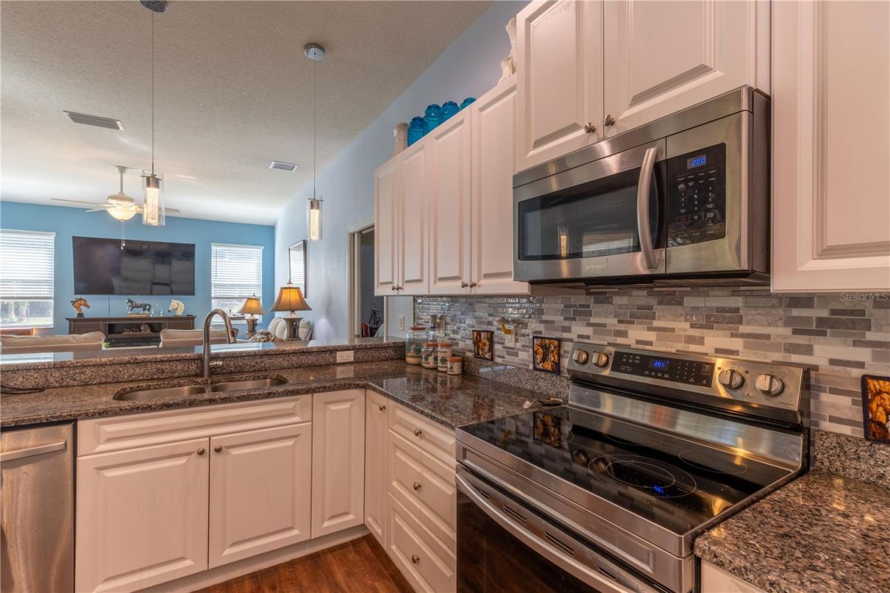 6416 18th Avenue E, Bradenton, FL 34208 Photo