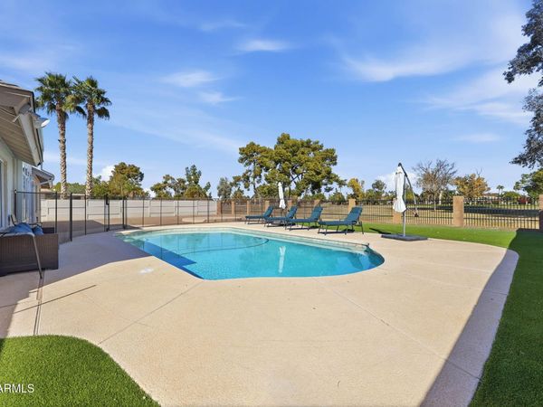 1618 W MILAGRO Avenue, Mesa, AZ 85202