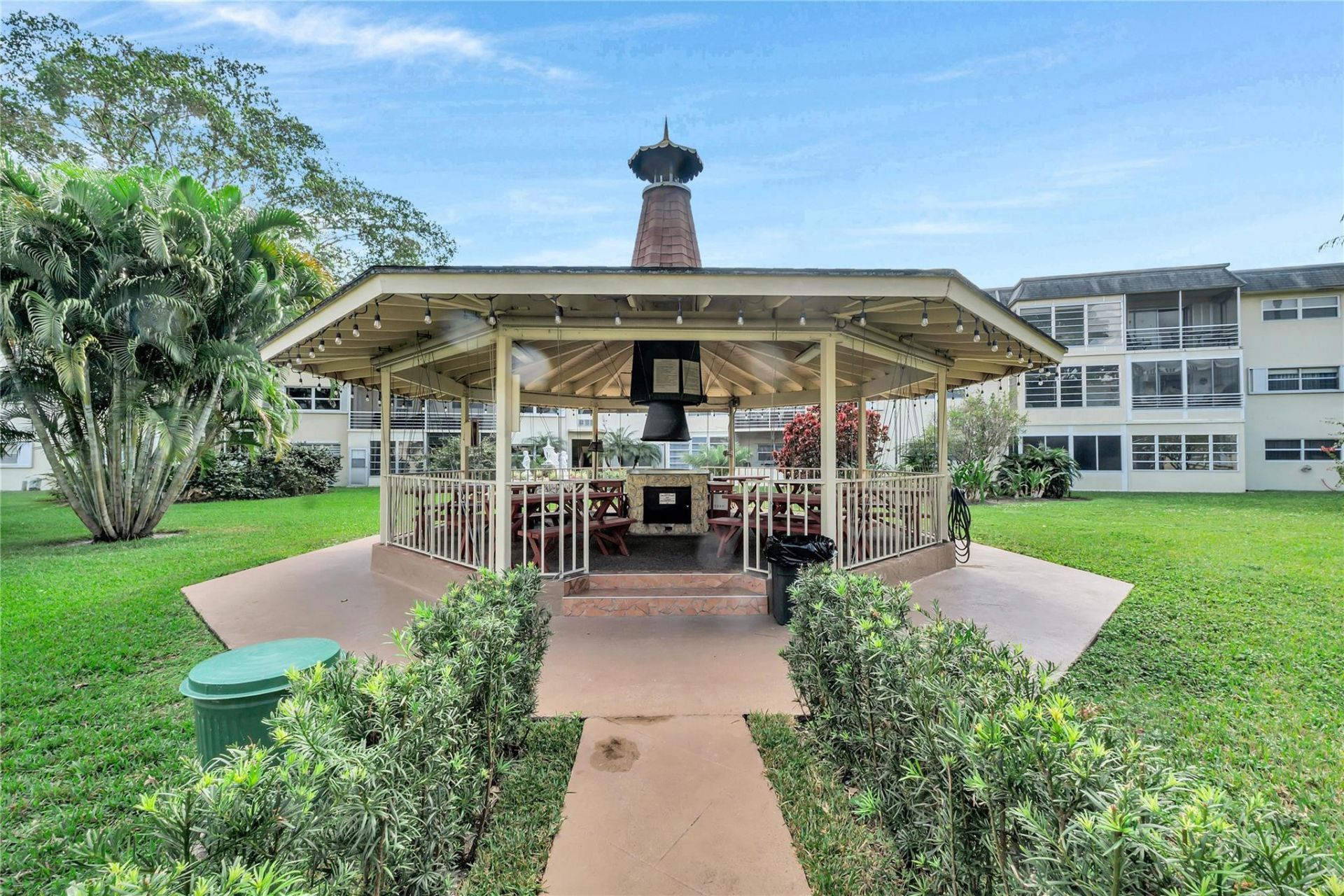 4441 NW 16th Street, Unit J311, Lauderhill, FL 33313 Photo