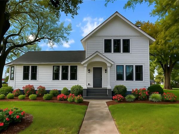 305 E 2ND Street, Thibodaux, LA 70301