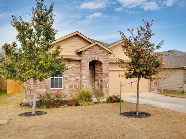 688 Donegal LN, Georgetown, TX 78626