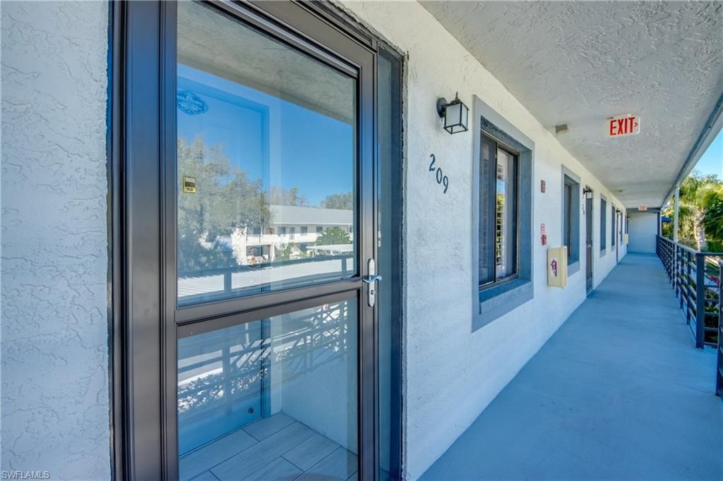 12520 Cold Stream Dr, Unit 209, Fort Myers, FL 33912 Photo