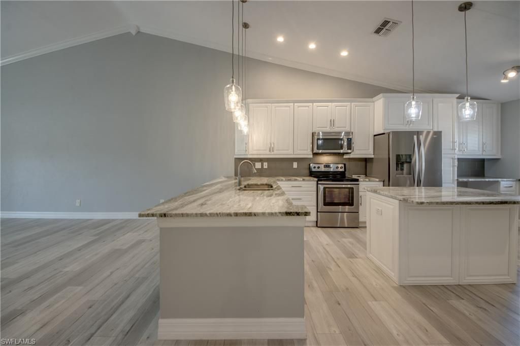 12520 Cold Stream Dr, Unit 209, Fort Myers, FL 33912 Photo