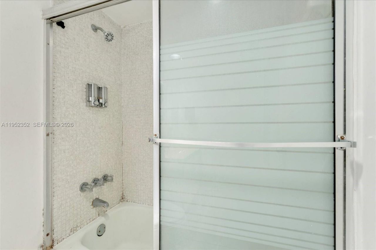 90 Edgewater Drive , Unit 1120, Coral Gables, FL 33133 Photo