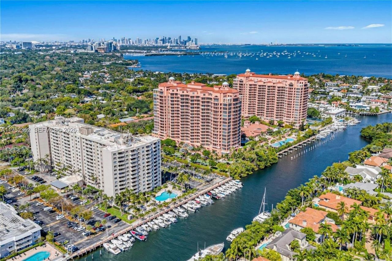 90 Edgewater Drive , Unit 1120, Coral Gables, FL 33133 Photo