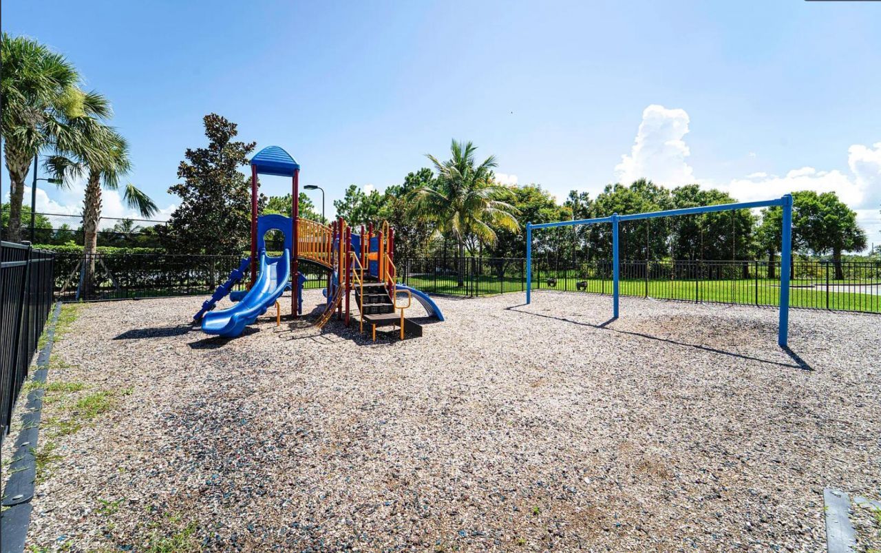 2240 Portsmouth Lane, Port Saint Lucie, FL 34953 Photo