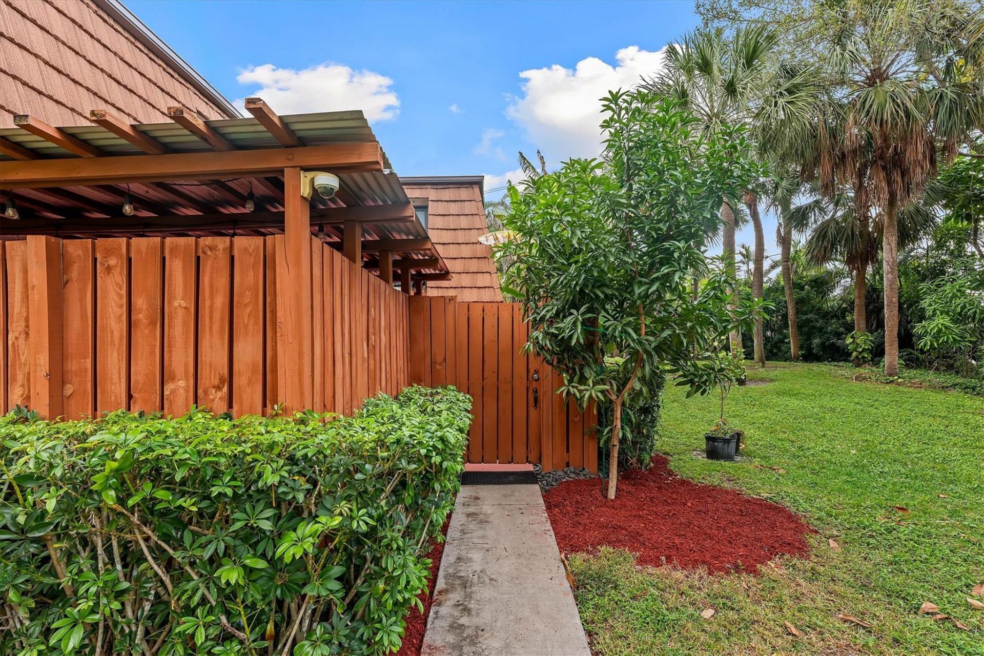 9156 SW 23rd Street, Unit D, Davie, FL 33324 Photo