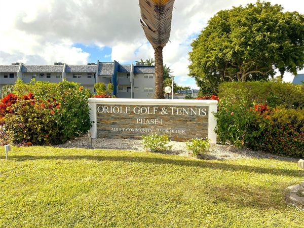 7837 Golf Circle Dr, Unit 206, Margate, FL 33063