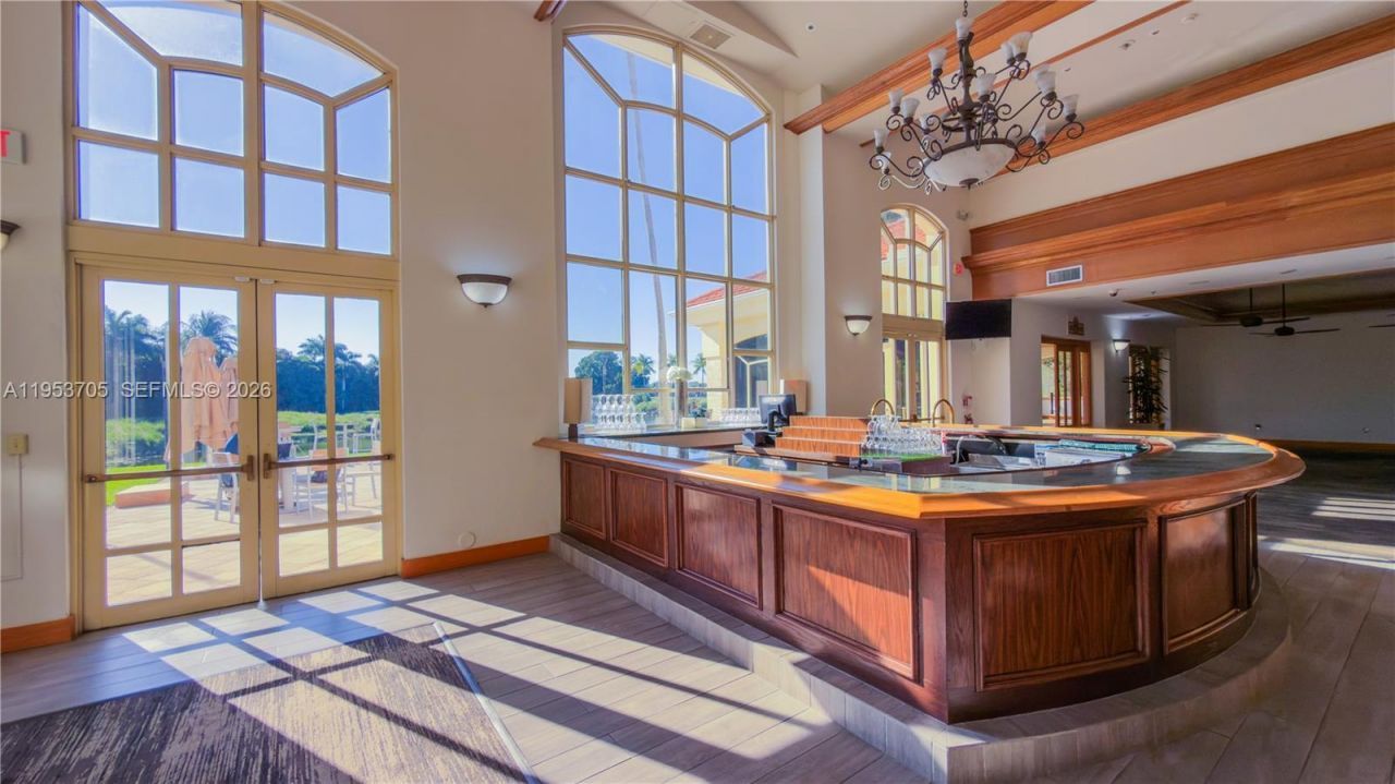 9725 NW 52nd St, Unit 215, Doral, FL 33178 Photo