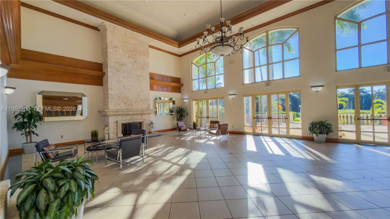 9725 NW 52nd St, Unit 215, Doral, FL 33178 Photo