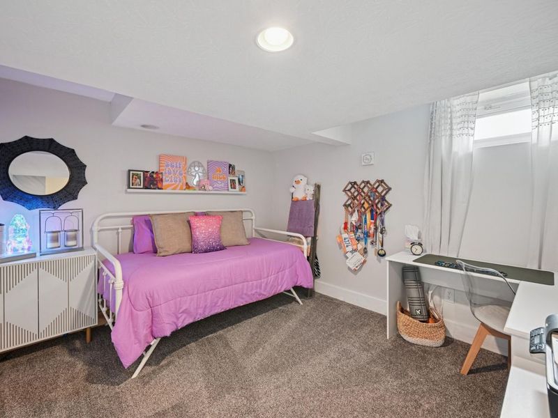 210 Meadow Creek Drive, Florence, KY 41042 Photo 23