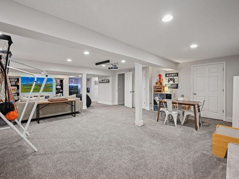 210 Meadow Creek Drive, Florence, KY 41042 Photo 29