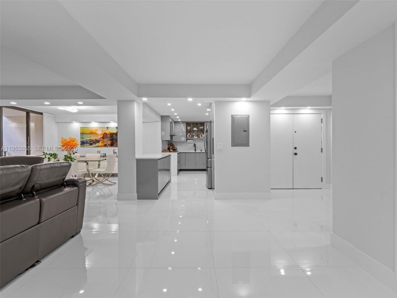 13953 Kendale Lakes Cir, Unit B205, Miami, FL 33183 Photo