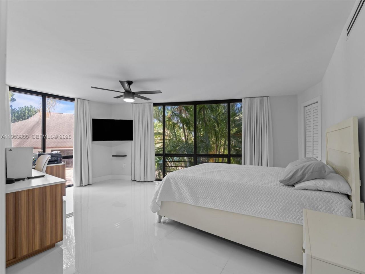 13953 Kendale Lakes Cir, Unit B205, Miami, FL 33183 Photo