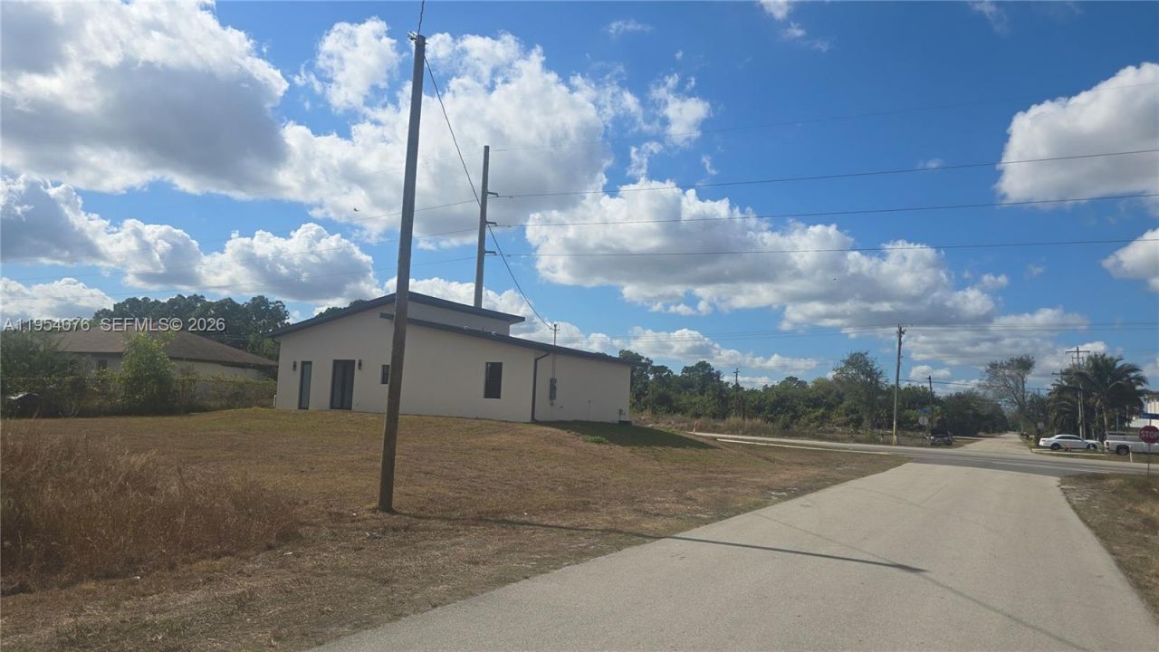 761 Bell Blvd , Lehigh Acres, FL 33974 Photo