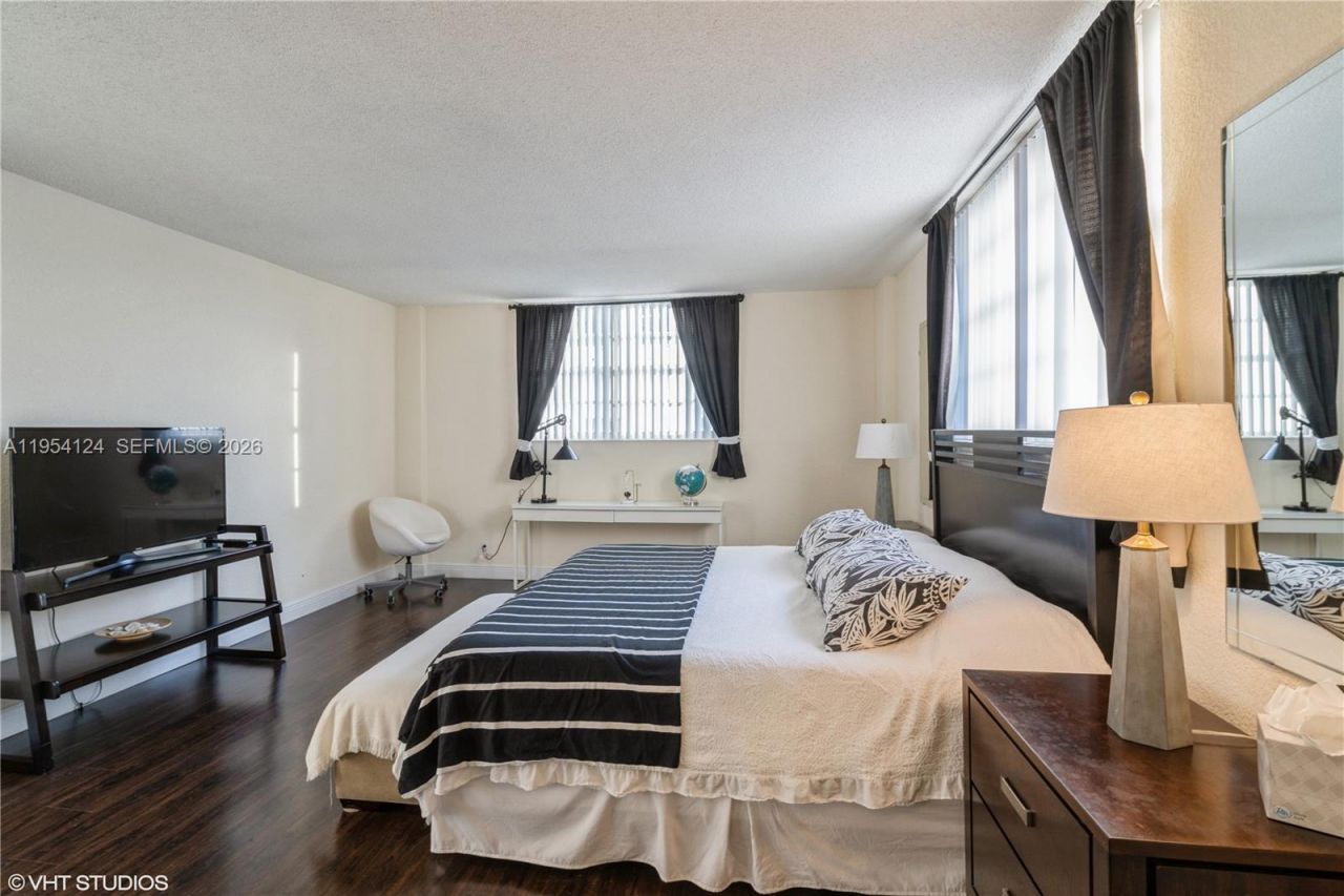 4001 S Ocean Dr, Unit 10B, Hollywood, FL 33019 Photo