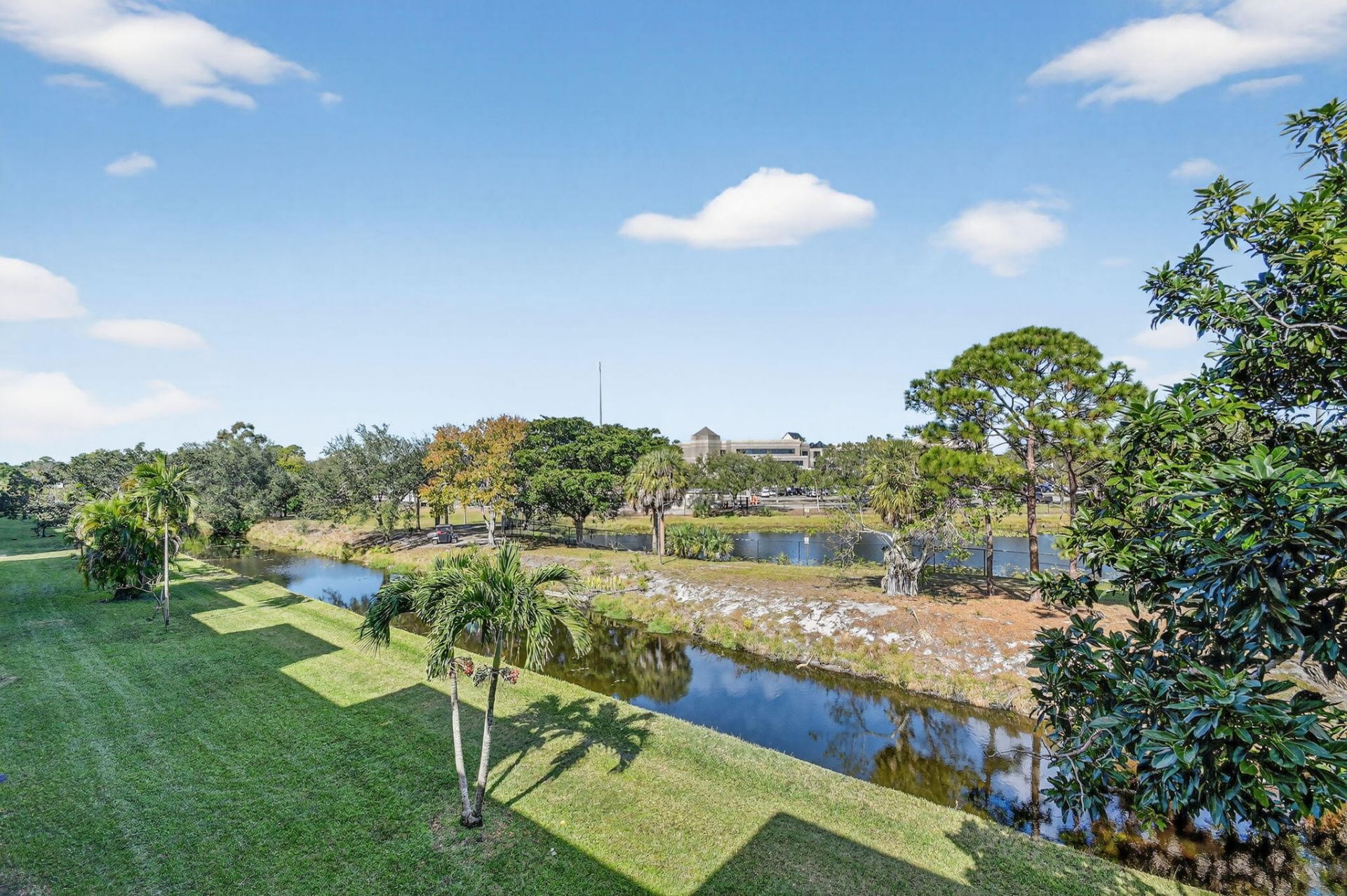 725 Lori Drive, Unit 106, Palm Springs, FL 33461 Photo