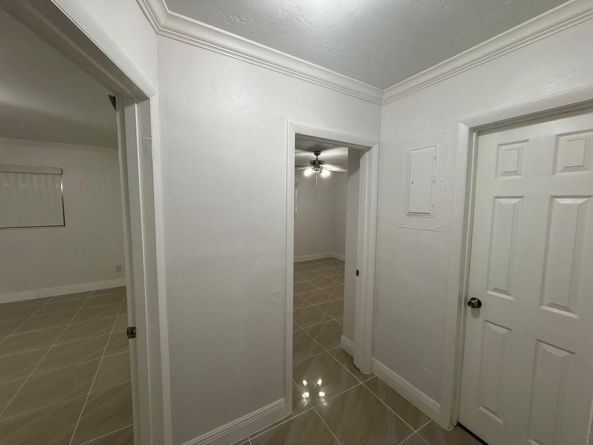 2070 NW 84th Terrace, Pembroke Pines, FL 33024 Photo