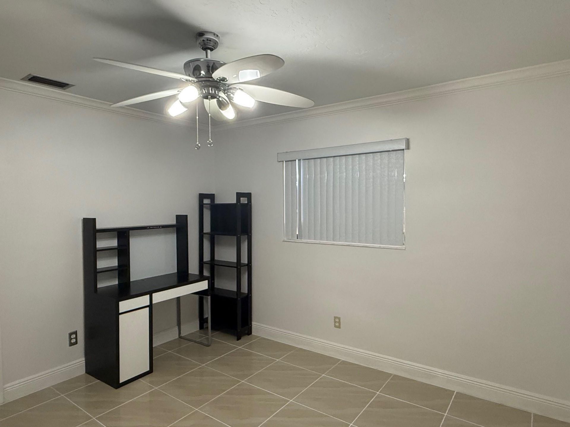 2070 NW 84th Terrace, Pembroke Pines, FL 33024 Photo