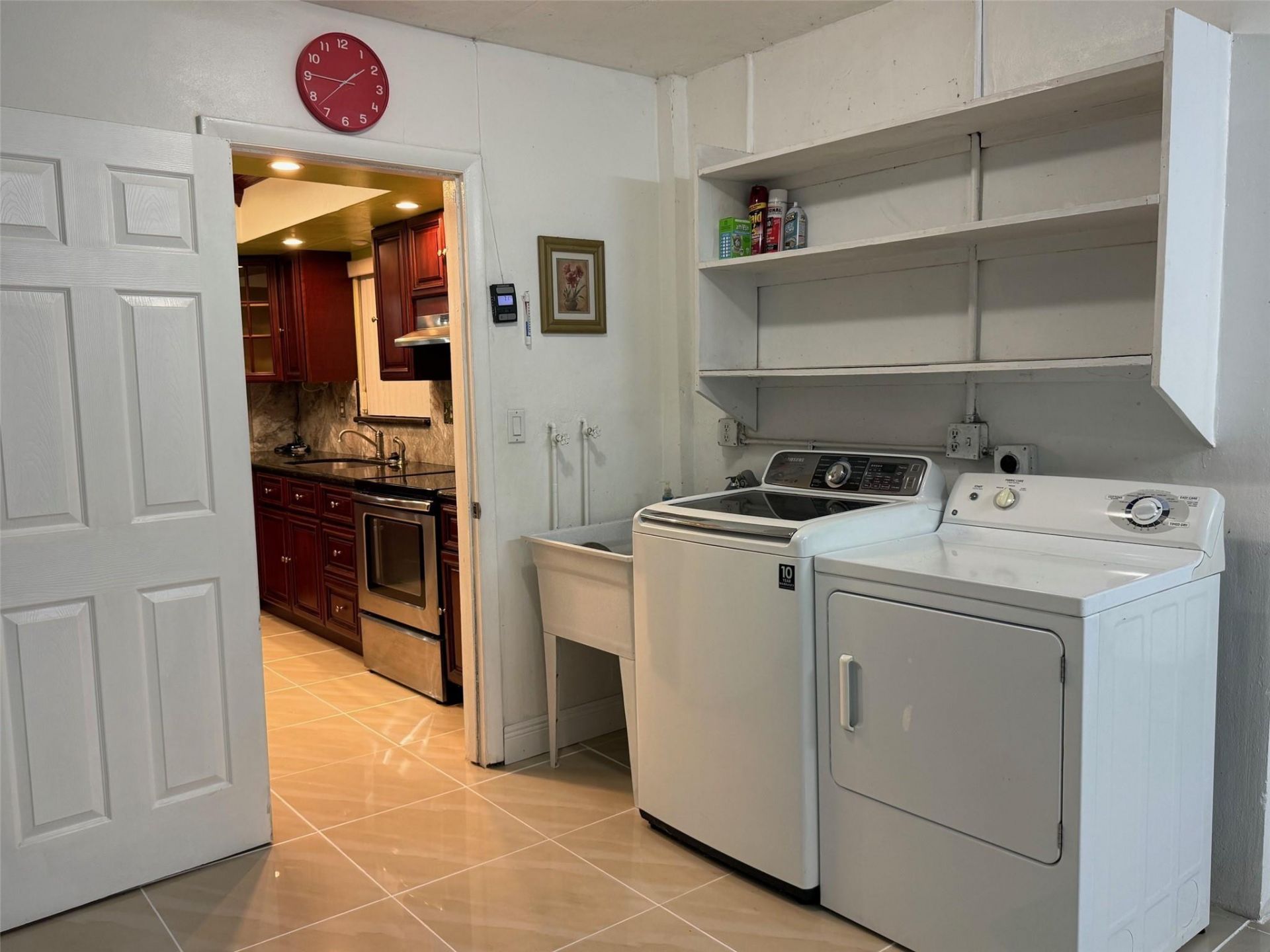 2070 NW 84th Terrace, Pembroke Pines, FL 33024 Photo