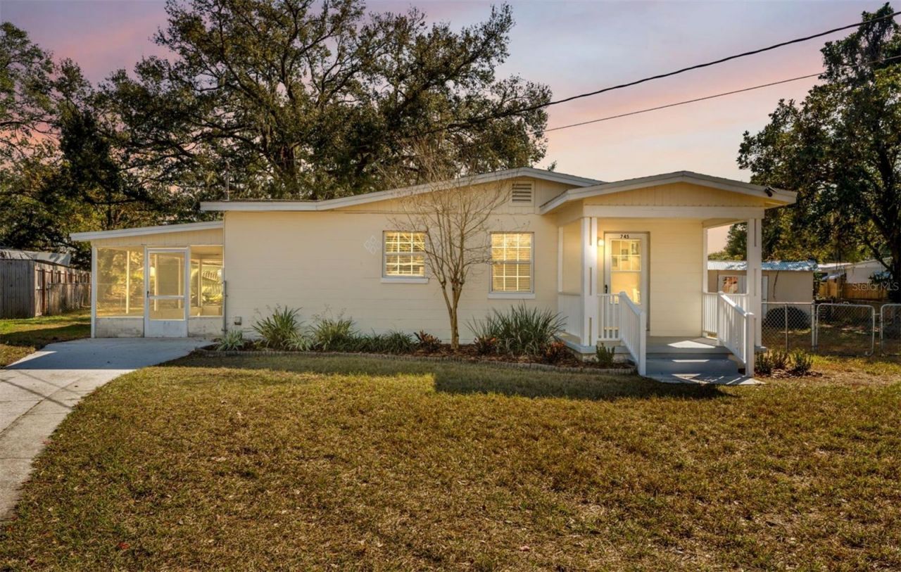 745 Marion Place, Bartow, FL 33830 Main Photo