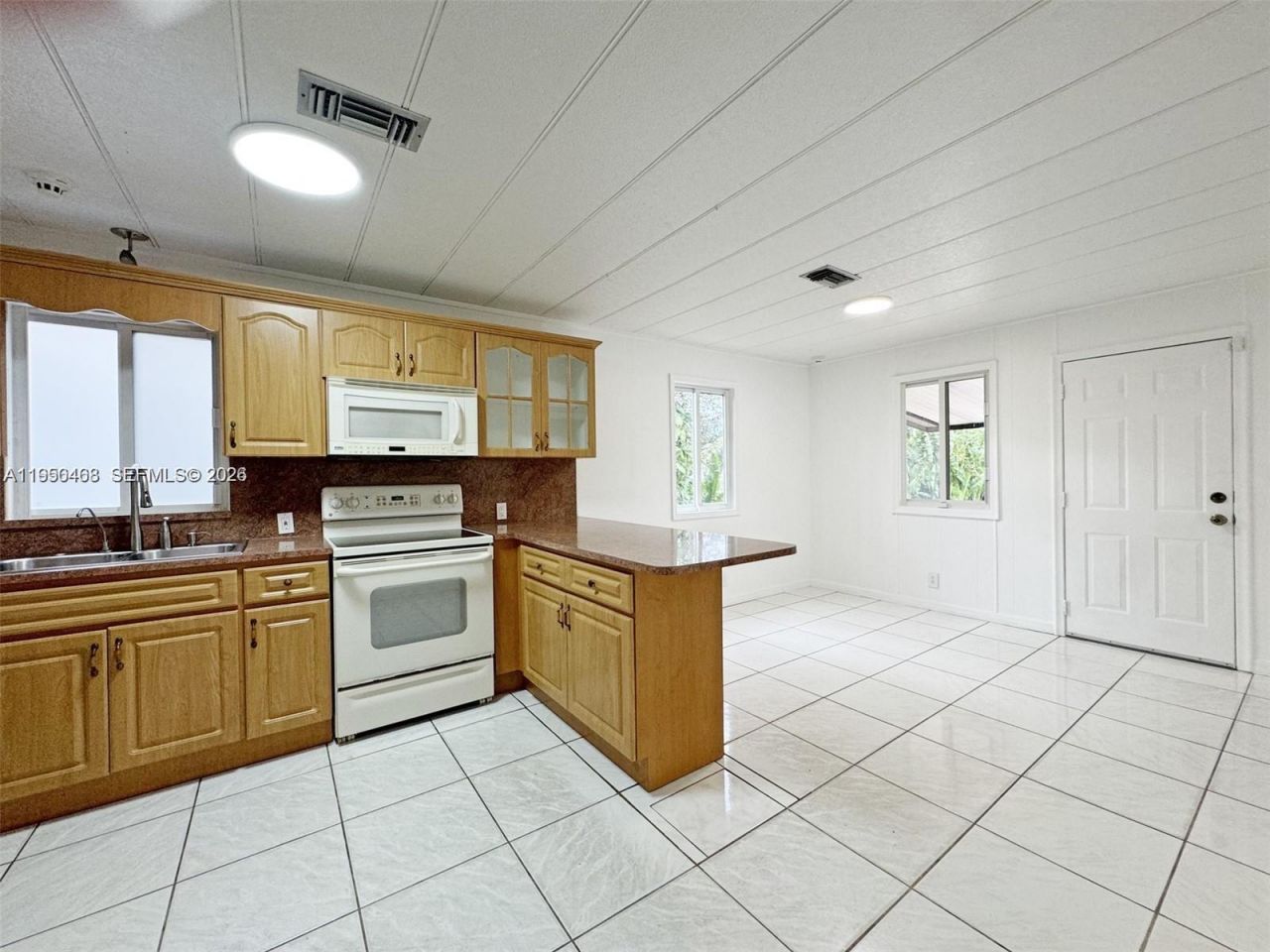 2982 NW 95th St, Miami, FL 33147 Photo