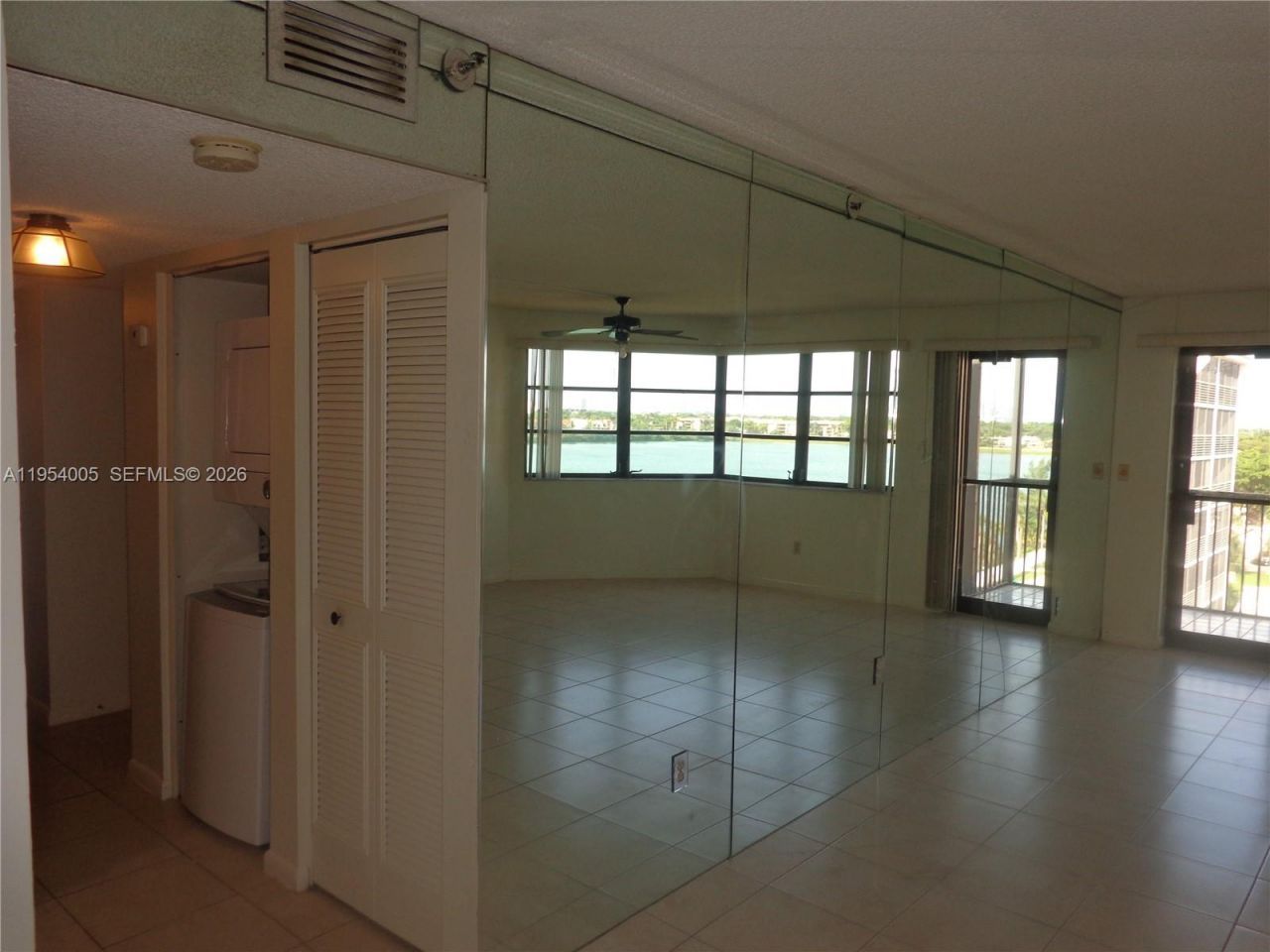 20850 San Simeon Way, Unit 604-5, Miami, FL 33179 Photo