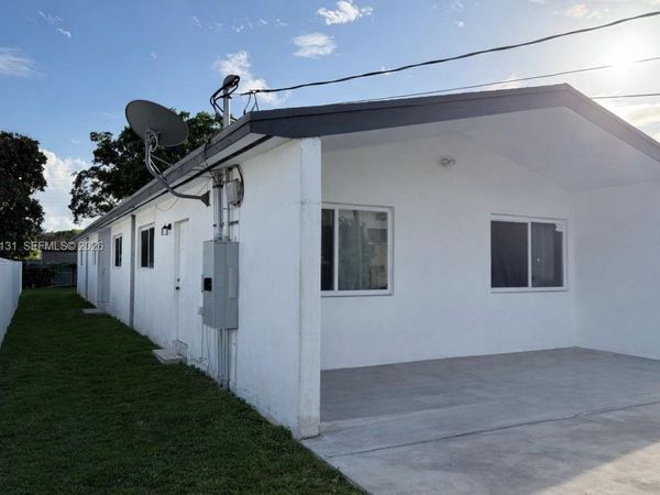 2180 NW 59th St, Unit 2, Miami, FL 33142