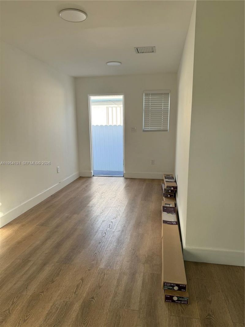 2180 NW 59th St, Unit 2, Miami, FL 33142 Photo