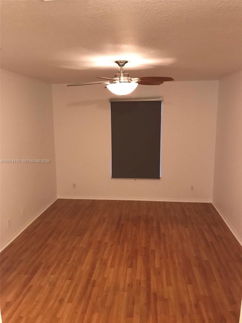 19351 SW 61st St, Unit 19351, Pembroke Pines, FL 33332 Photo