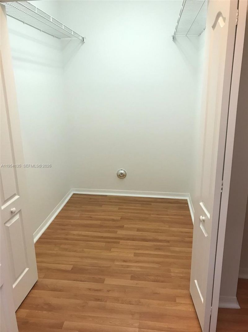 19351 SW 61st St, Unit 19351, Pembroke Pines, FL 33332 Photo