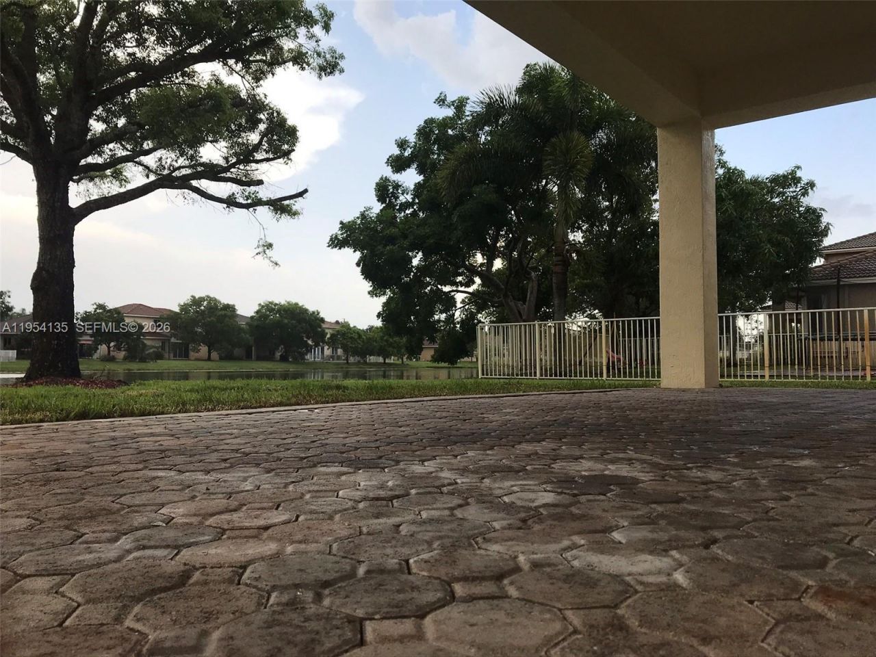 19351 SW 61st St, Unit 19351, Pembroke Pines, FL 33332 Photo