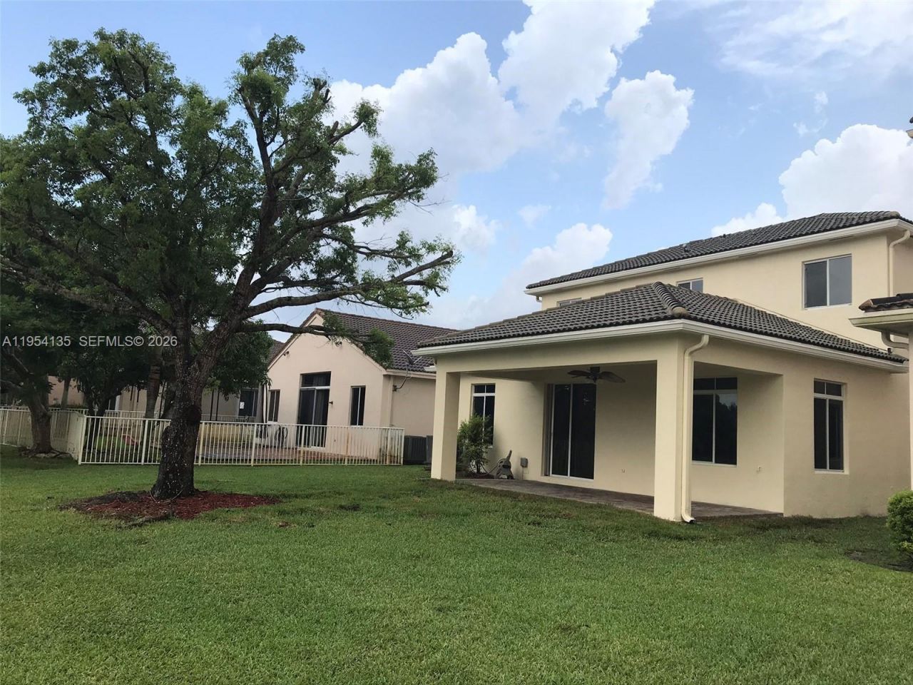 19351 SW 61st St, Unit 19351, Pembroke Pines, FL 33332 Photo