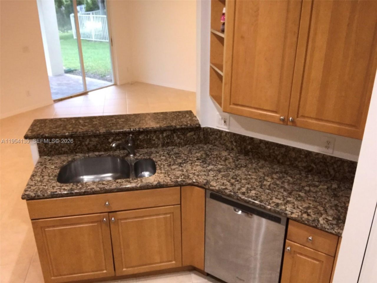 19351 SW 61st St, Unit 19351, Pembroke Pines, FL 33332 Photo