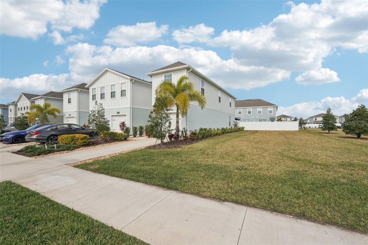 14229 Crimson Avenue, Lakewood Ranch, FL 34211 Photo