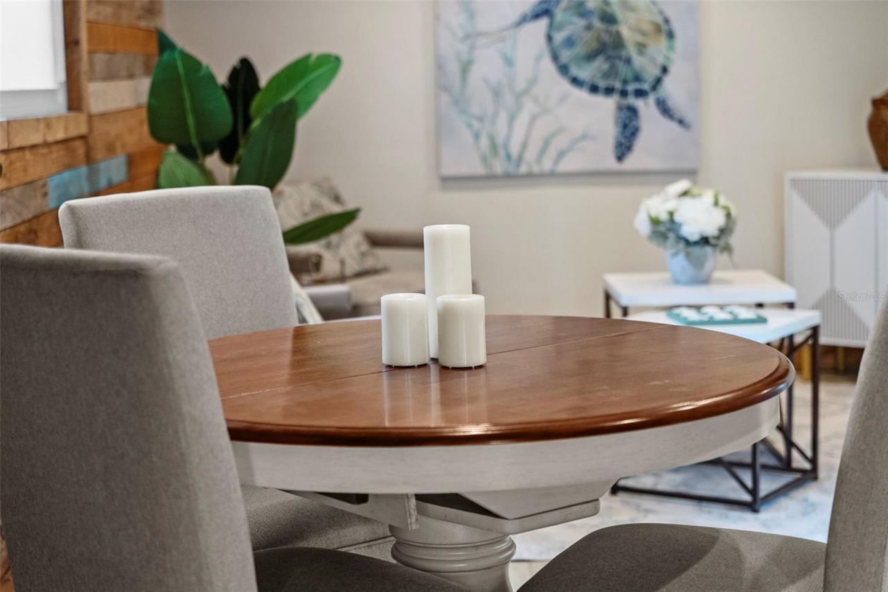 105 Tucker Avenue, Sarasota, FL 34232 Photo