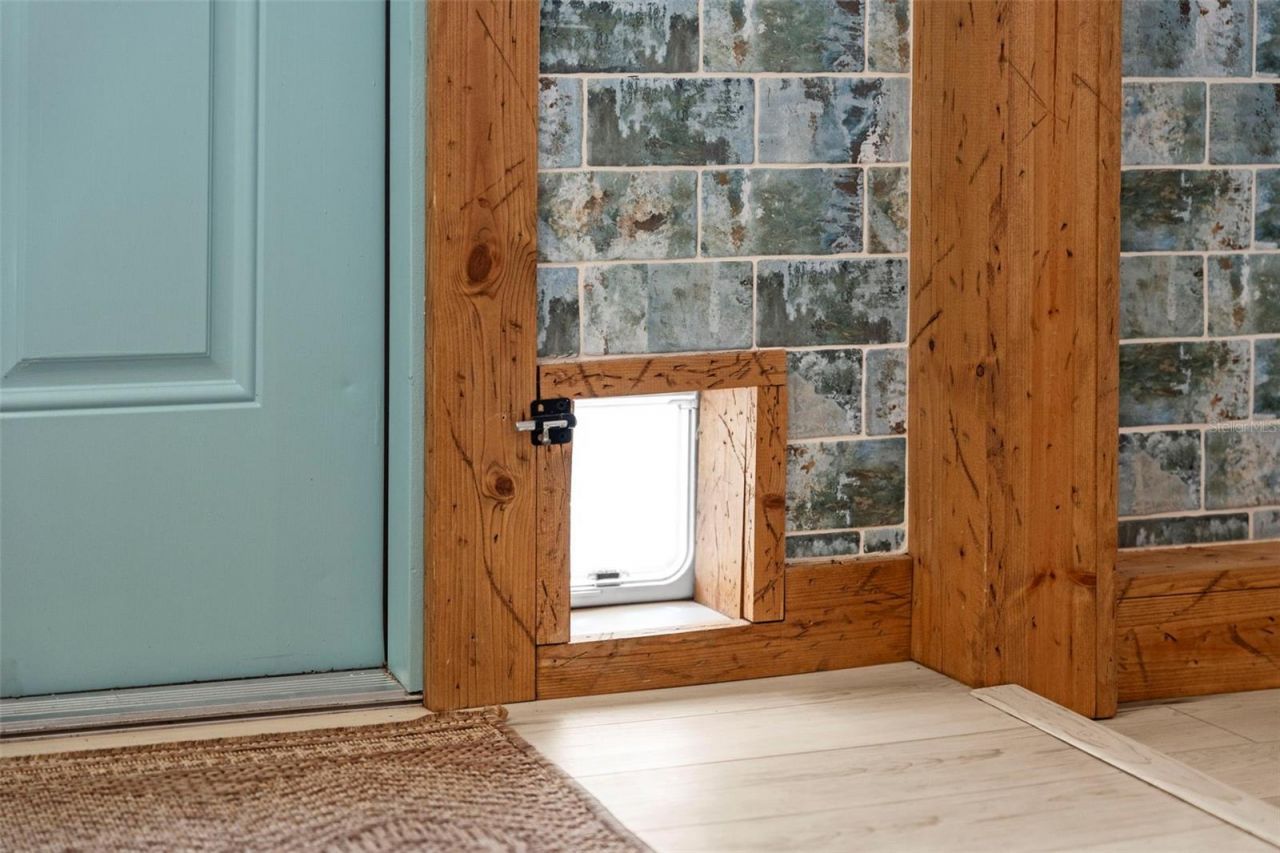 105 Tucker Avenue, Sarasota, FL 34232 Photo