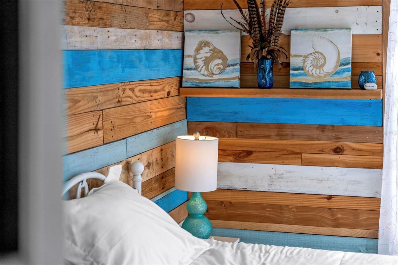 105 Tucker Avenue, Sarasota, FL 34232 Photo