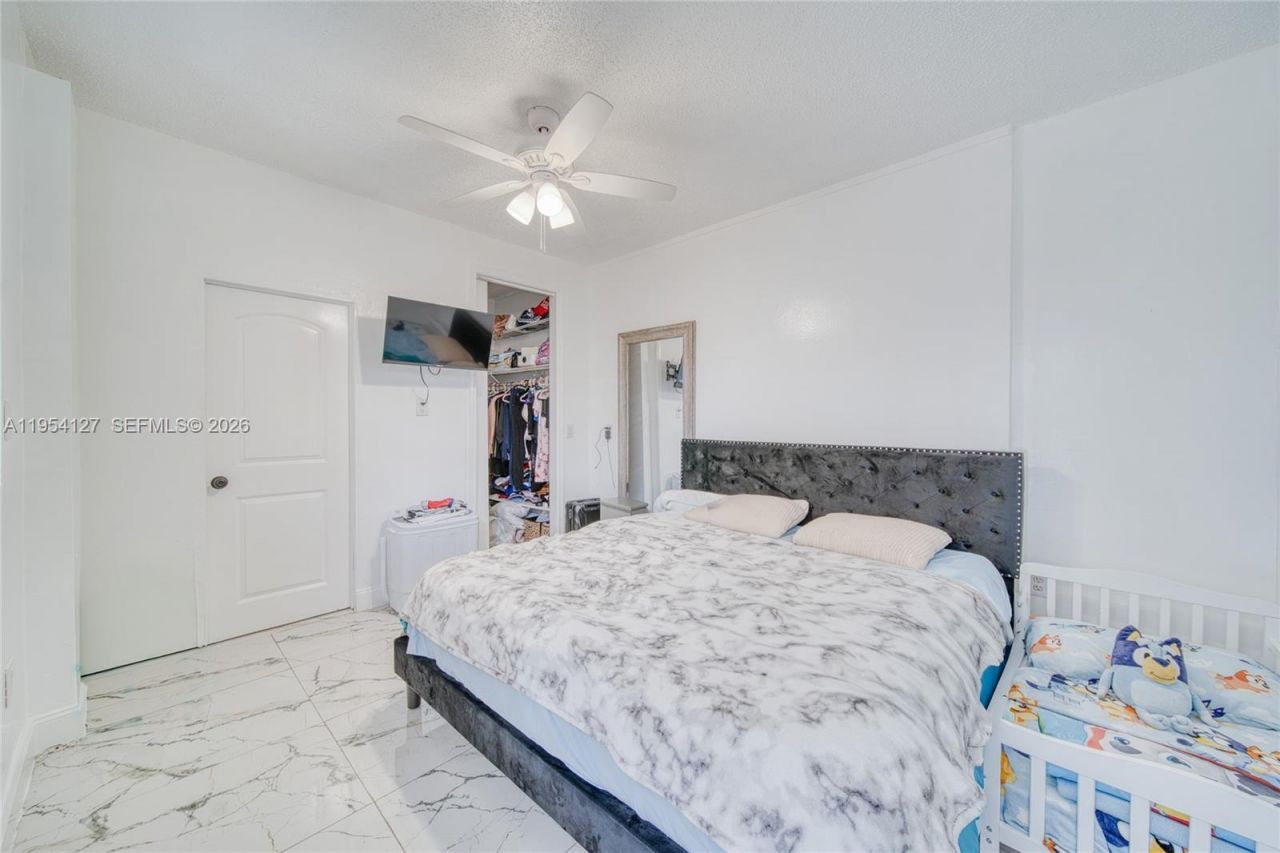 443 Barnett St, West Palm Beach, FL 33405 Photo