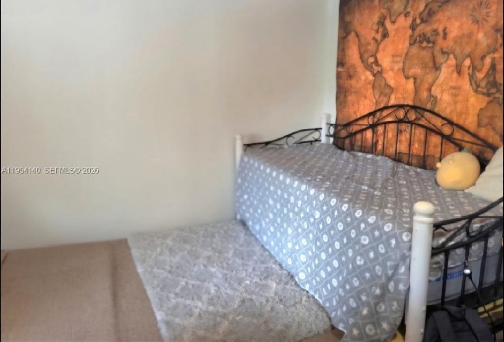 6389 Cotton Tail Rd, Miami Lakes, FL 33014 Photo