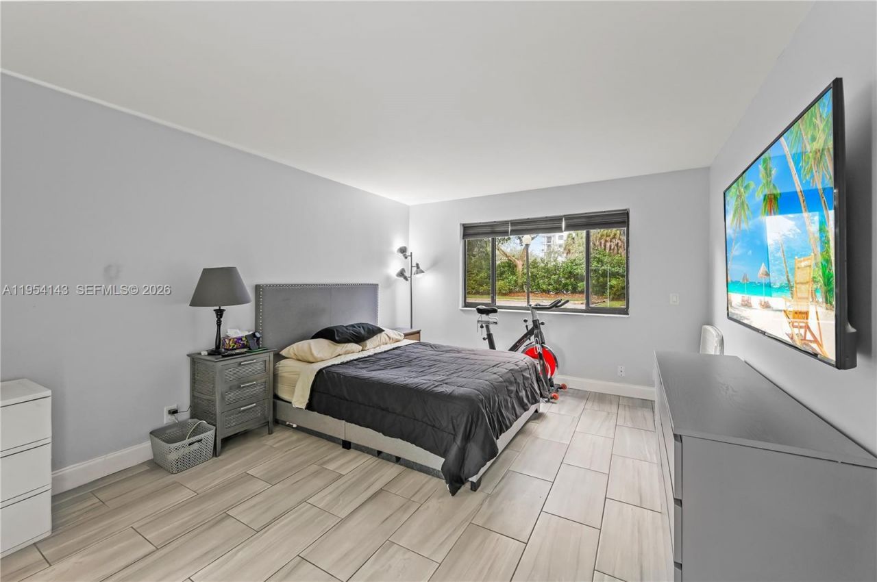 8058 NW 15th Mnr, Unit 8058, Plantation, FL 33322 Photo