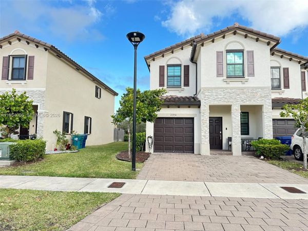 22951 SW 127th Ct, Miami, FL 33170