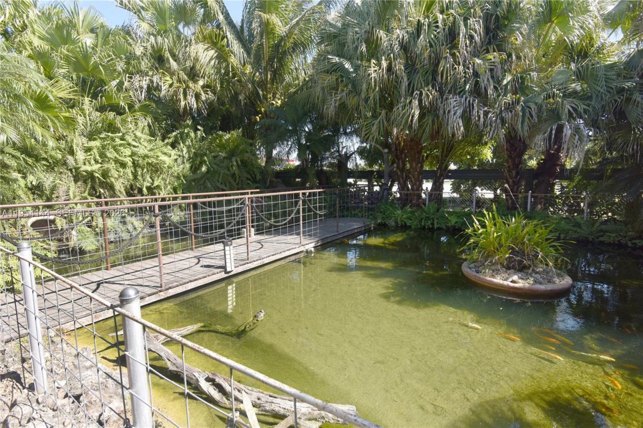 19651 SW 168th St , Miami, FL 33187 Photo