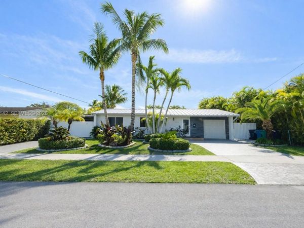 9510 SW 45th street, Miami, FL 33165